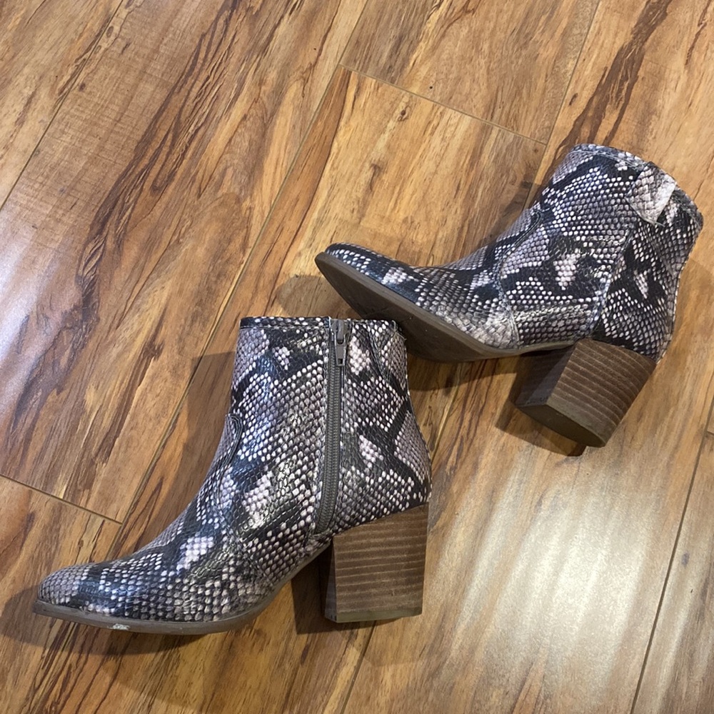 Snake print booties. Size 5.